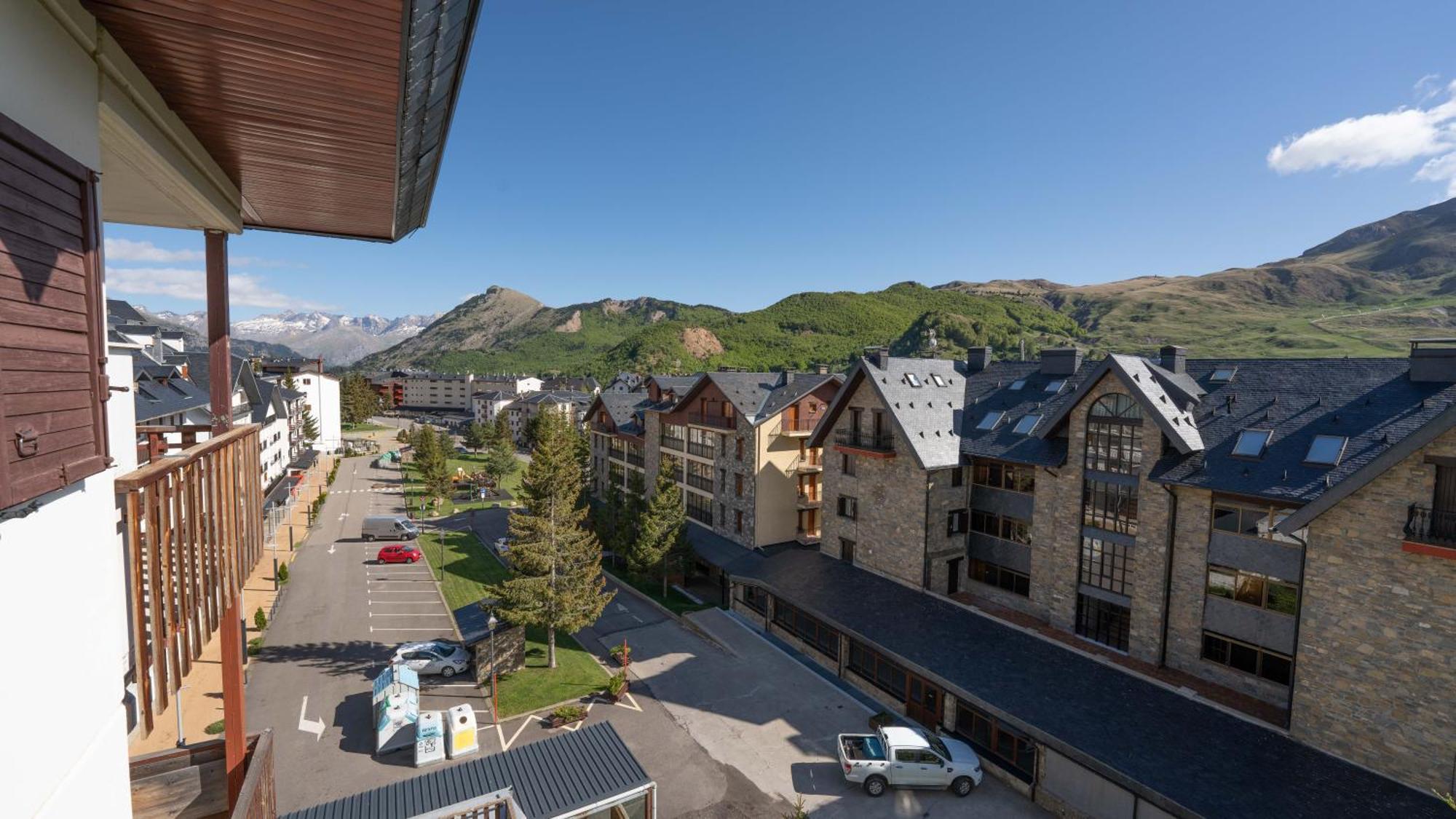 Apartamentos Formigal Exteriör bild